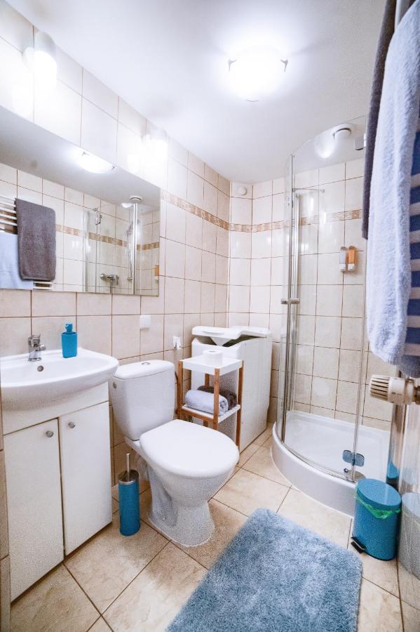 Quiet & Comfortable Old Krakow Apartment Exterior photo